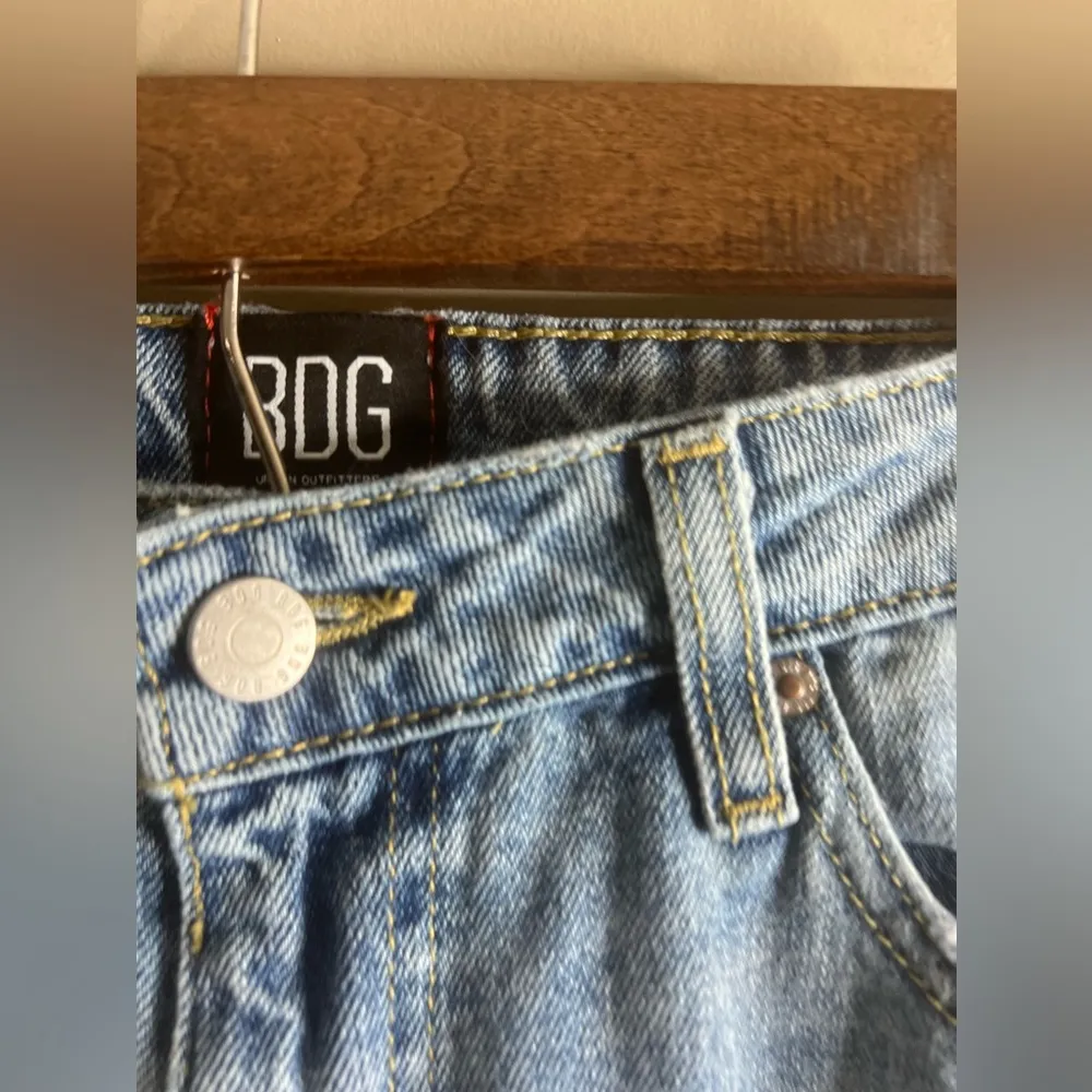 BDG urban outfitters size 28 wide leg jeans - Image 3