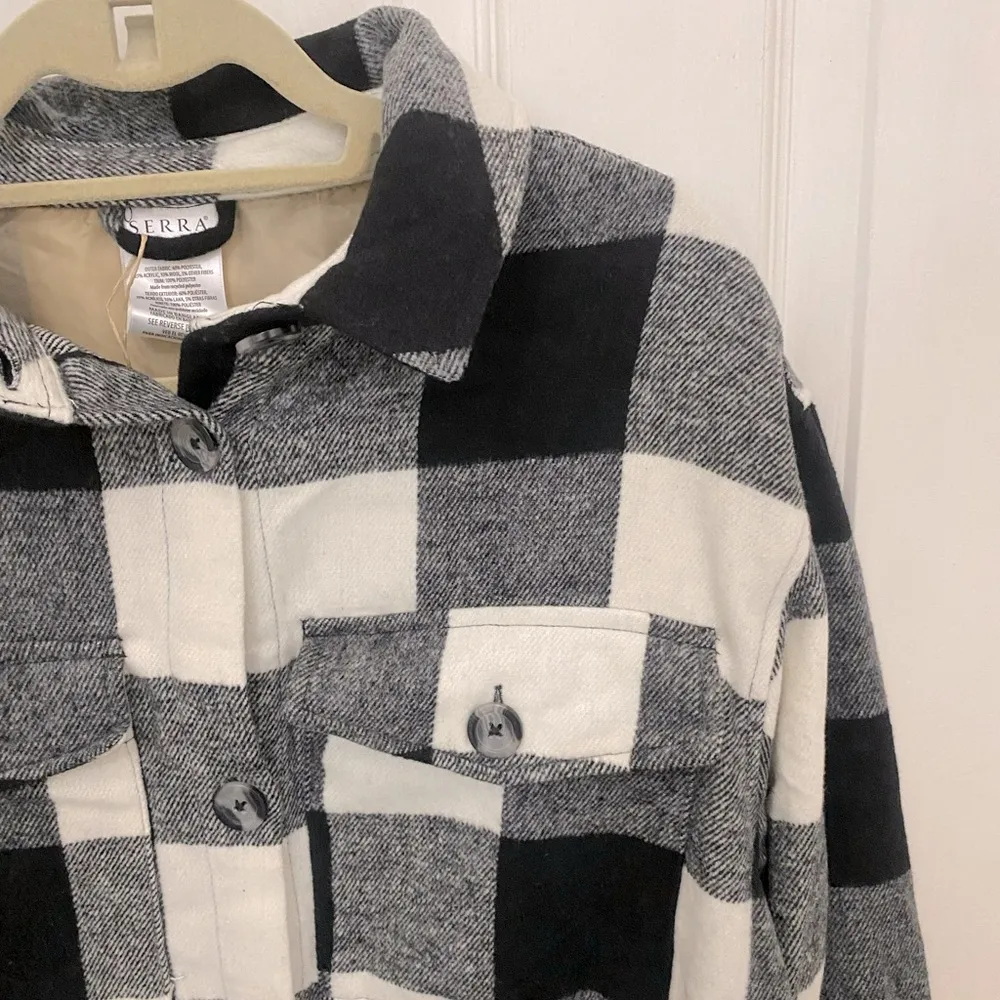 NWT!!! Serra Black and White Women’s Flannel Shacket - Image 2