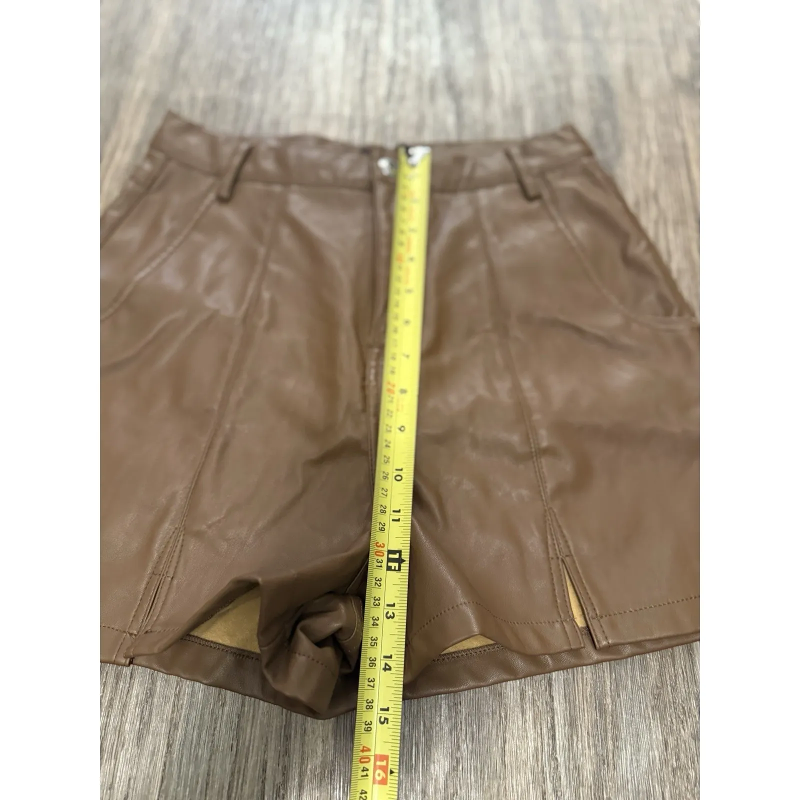 Pretty‎ Little Thing Brown Faux Leather High Rise Shorts - Image 4