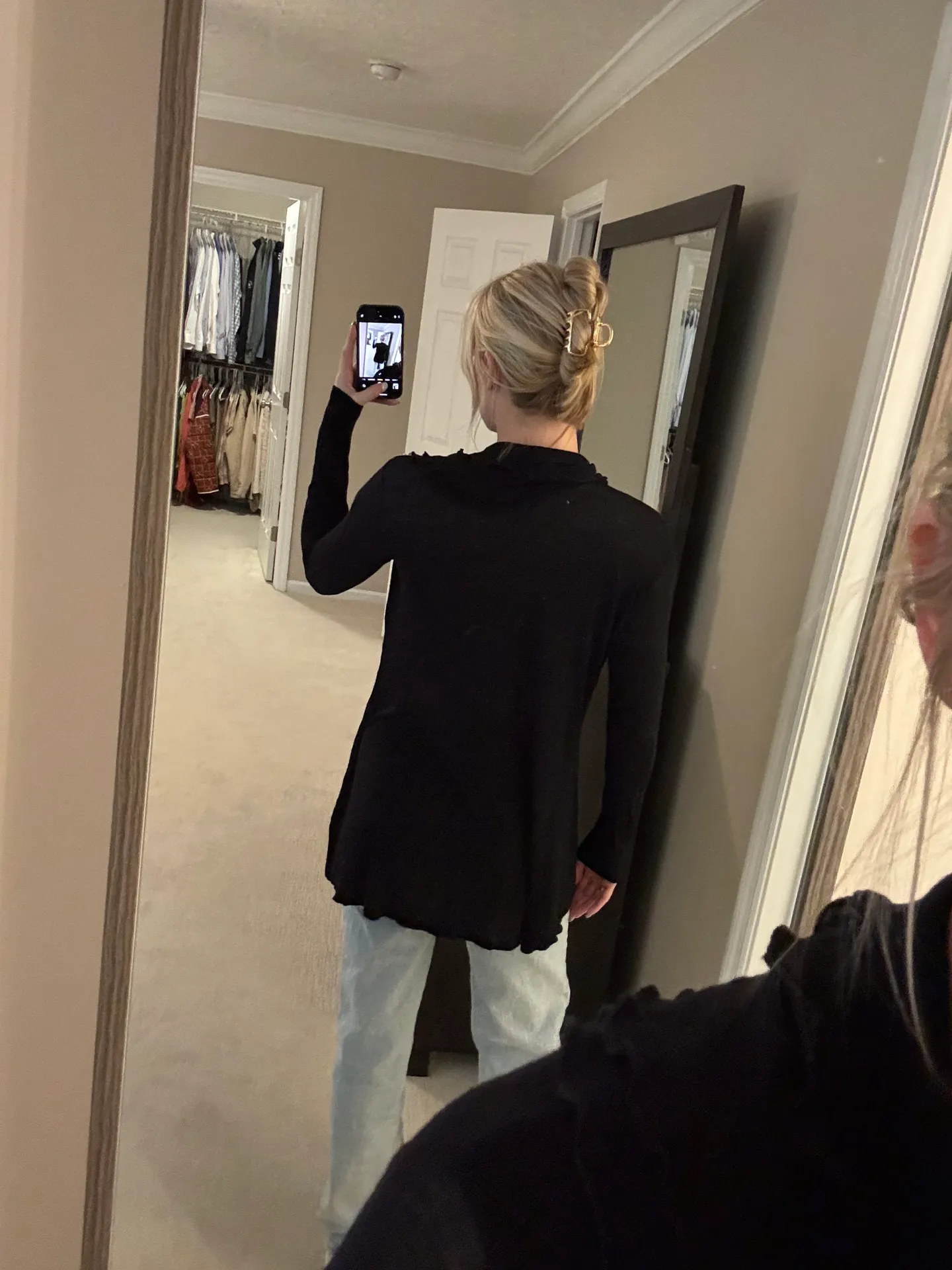 Black cardigan - Image 4