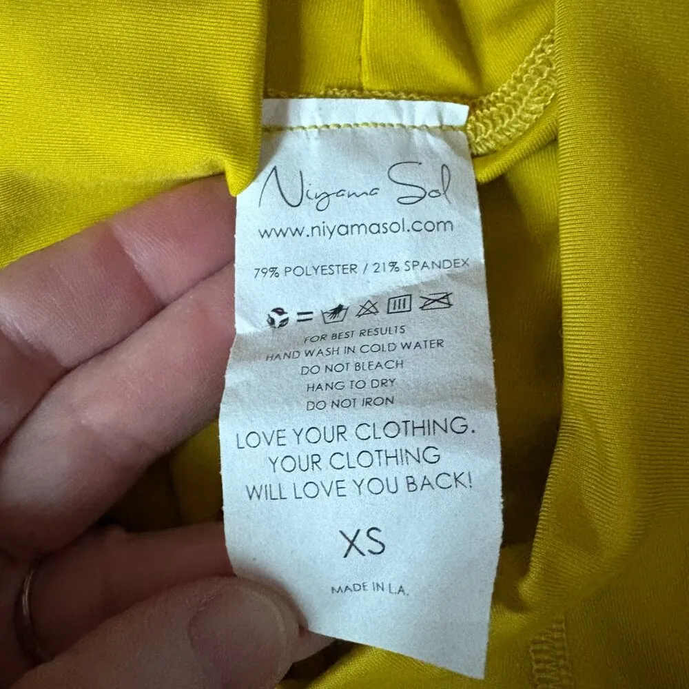 Niyama Sol NWT XS Wander leggings in vivid chartreuse workout yoga pockets Yellow - Image 3