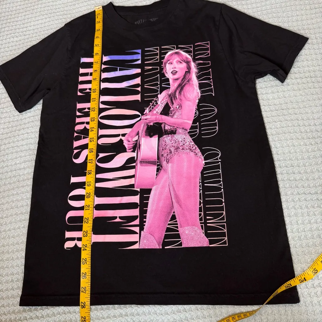 Taylor Swift Eras Tour Lover Oversized T-Shirt Small Black Merch Tee Official - Image 9