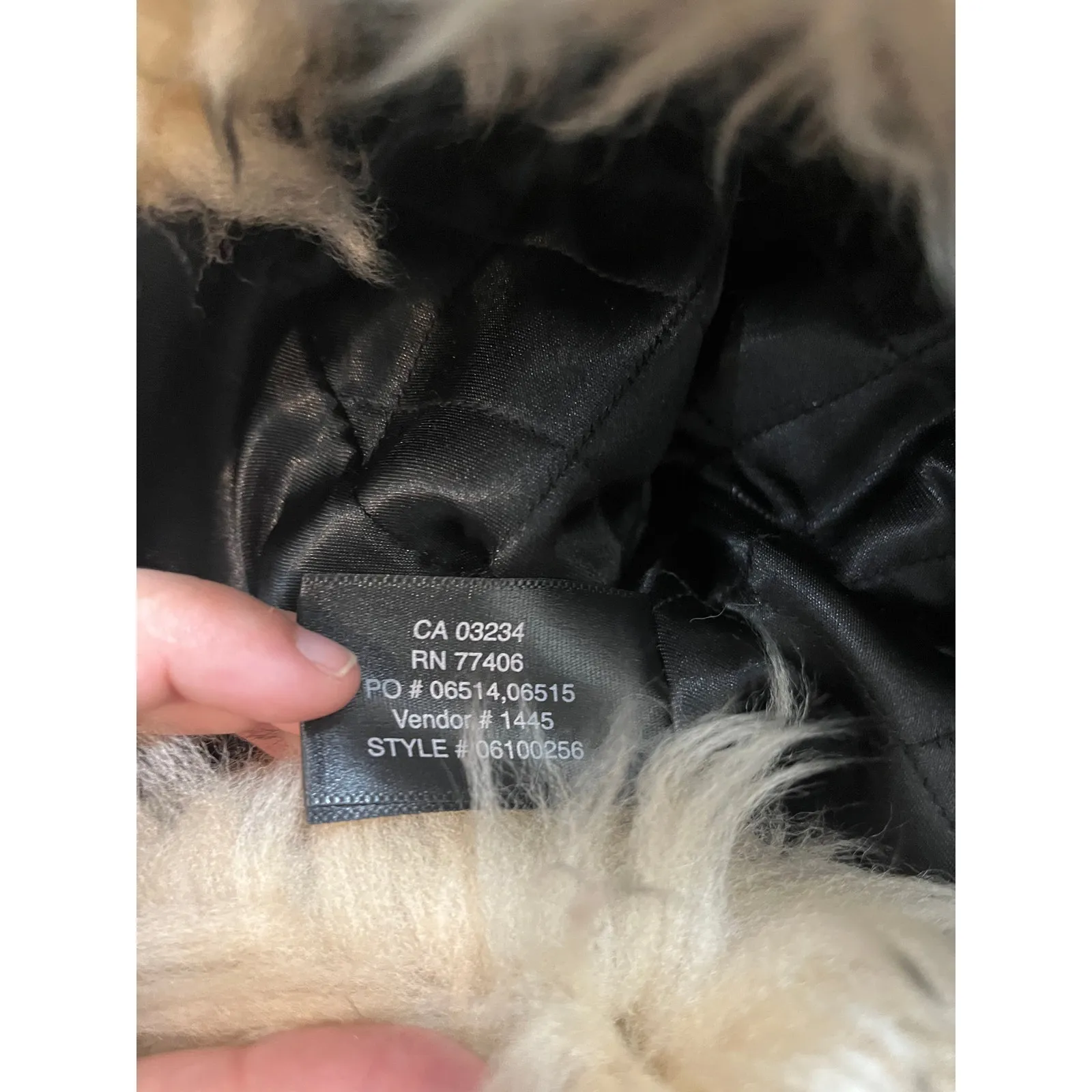 Club Monaco 100% Lamb Fur Trapper Hat Winter Insulated One Size Designer - Image 5