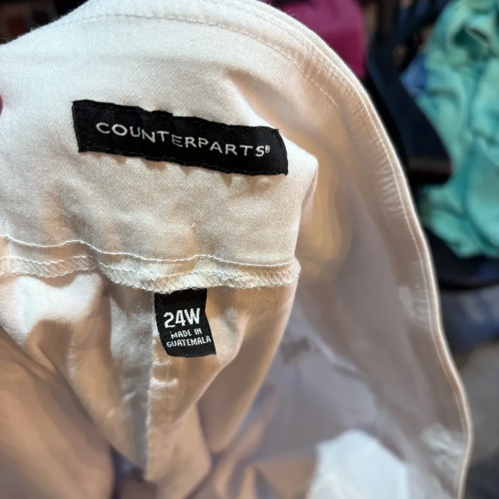 Counterparts womens stretchy pull on cropped pants white 24w - Image 4