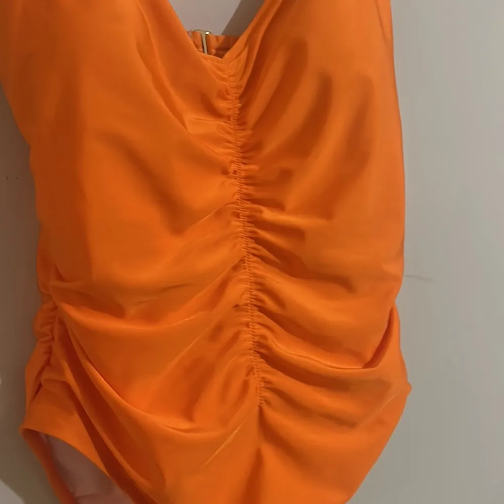 - NWT 2X Island Rays orange one piece swimsuit - Image 6