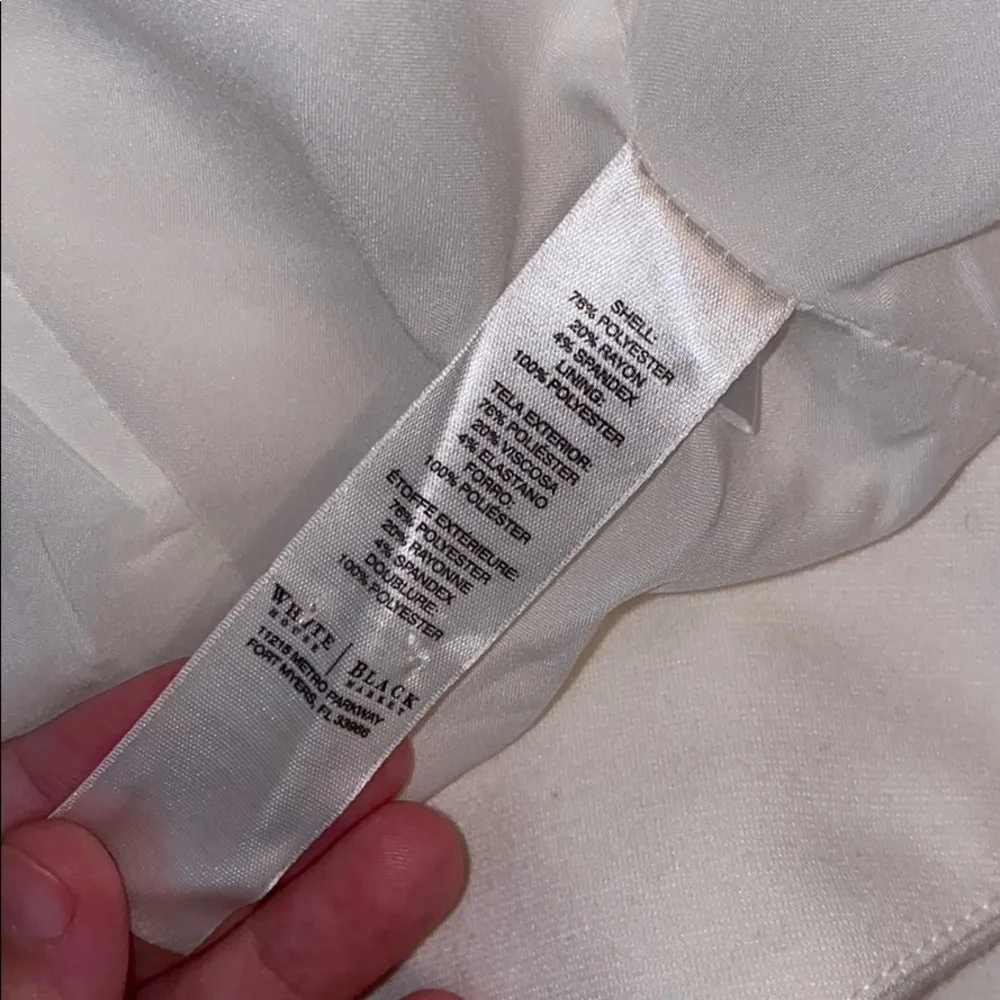 <HP> White House Black Market Ruffled White Jacket - Image 7