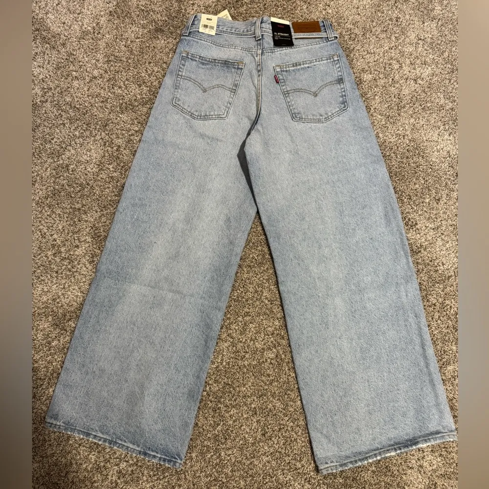 Levi’s XL Straight NWT women’s jeans size 27/31
Denim removable belt - Image 2