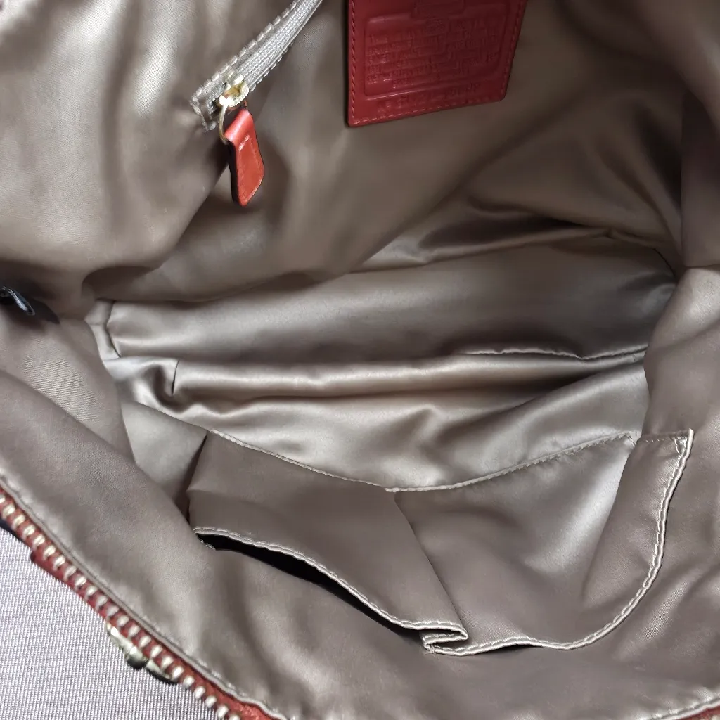 Coach Rust colored Leather Shoulder Bag. Excellent condition. - Image 6