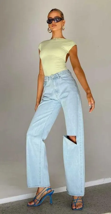 Sevina Light Wash Straight Leg Rip Knee High Rise Jeans 4 - Image 3