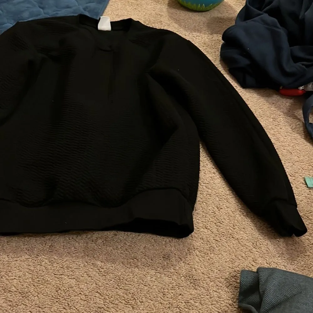 Zara medium black sweatshirt - Image 3