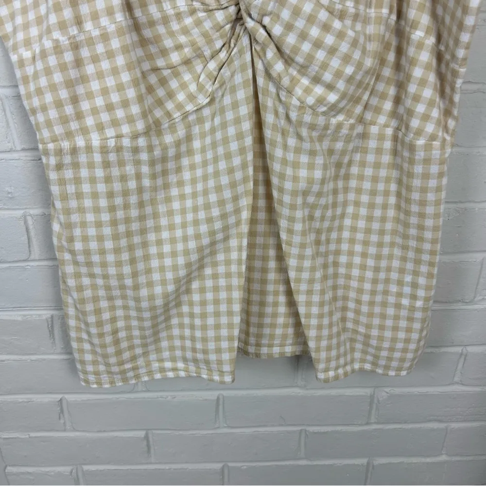 Old Navy Neutral Gingham Print Twist Front Tank Top Size XL - Image 5