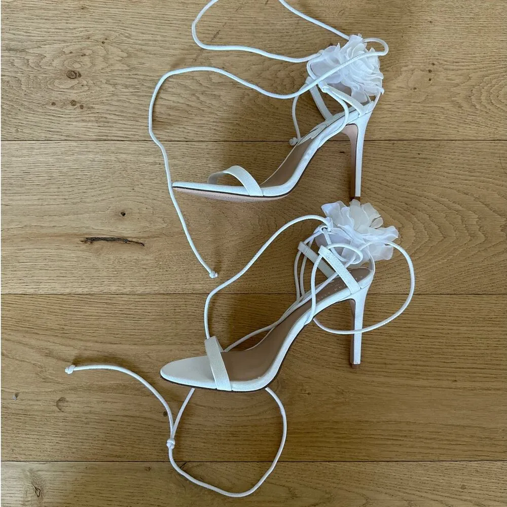 Gianni Bini x Caelynn Bell - Papillon Flower Ankle Wrap Strappy Sandals in White - Image 4