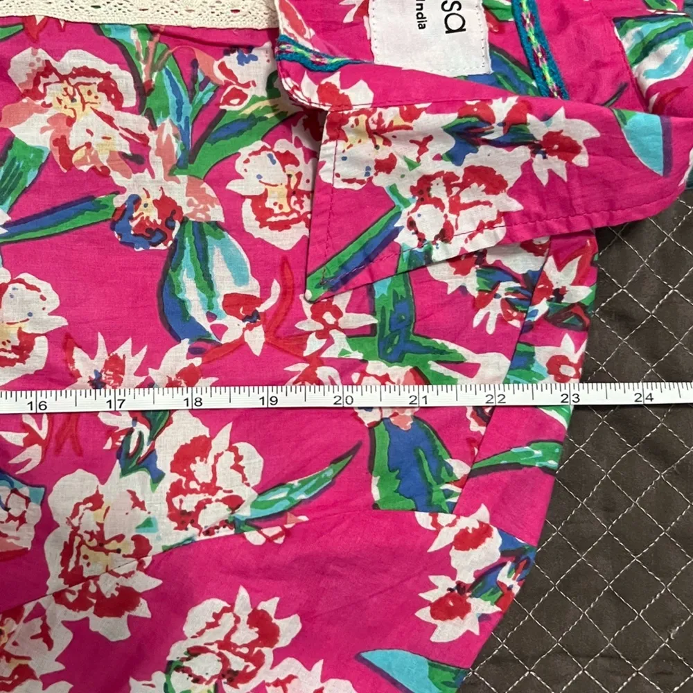 Revolve Pitusa Collared Tie Shirt Size in Fuchsia Floral Print (Size III - Image 13