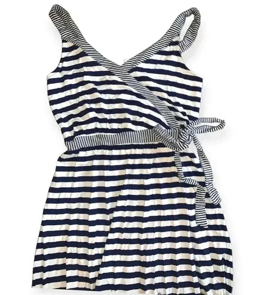 Old navy stripe tie waist maxi dress - Image 4