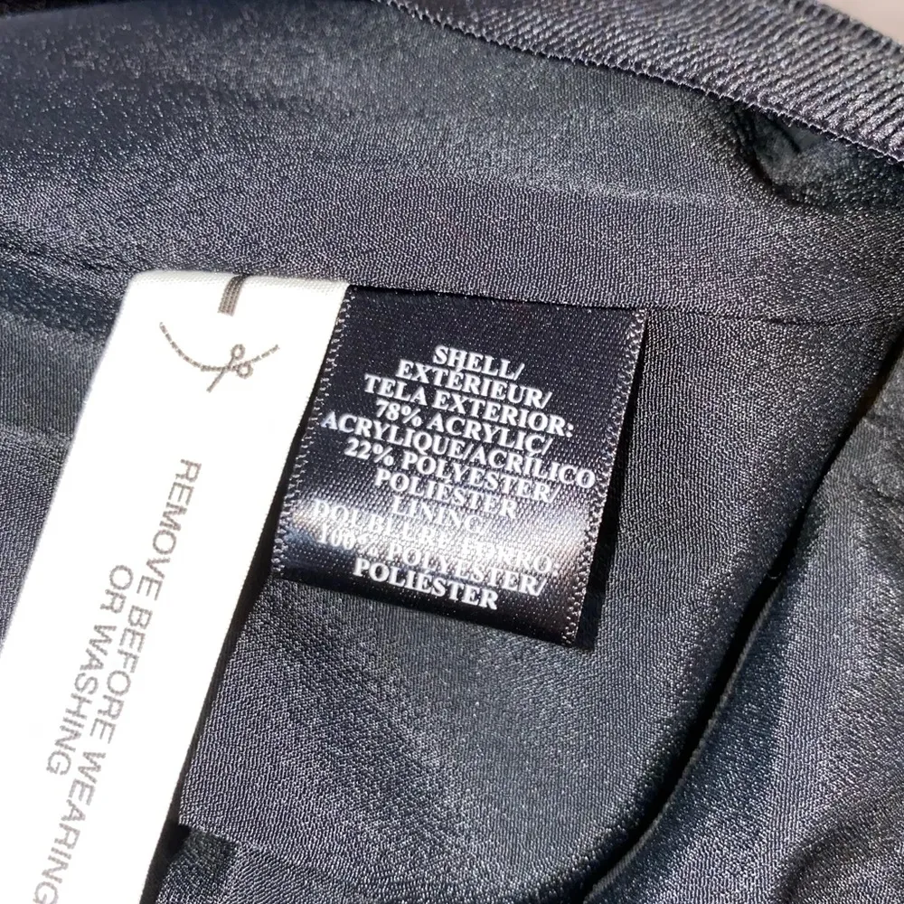 NWT Ann Taylor Black Waffle Knit Lined Straight Skirt - Image 6