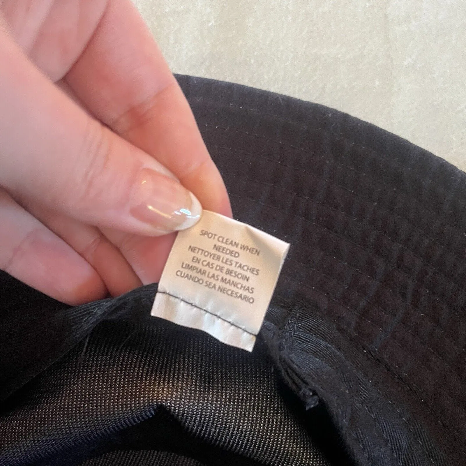 BLACKPINK Official Goods Buckethat Melting Heart Black Brand New Without Tags - Image 5