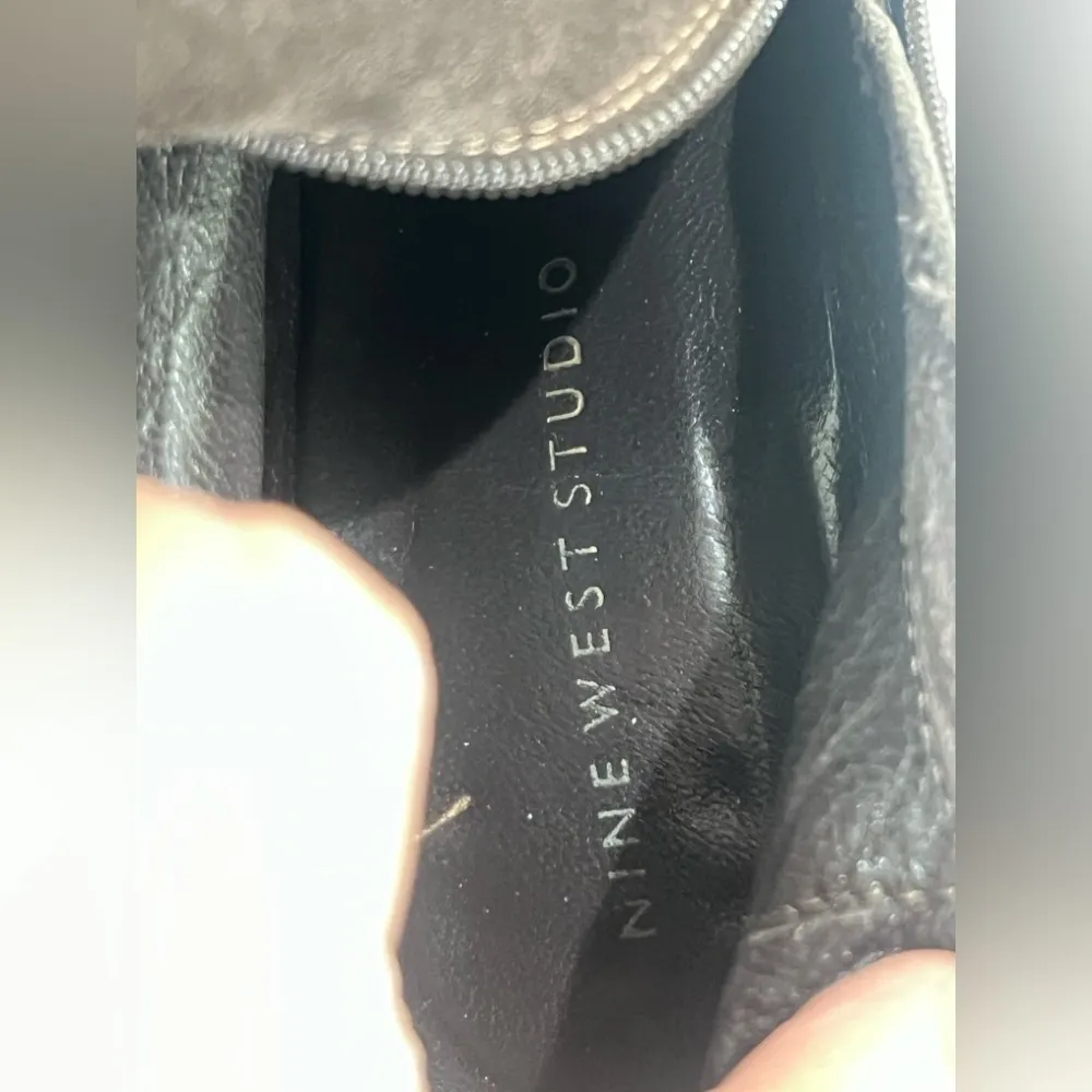 Vintage Brown leather upper boots size 9.5 to 10 fits very good condition - Image 14