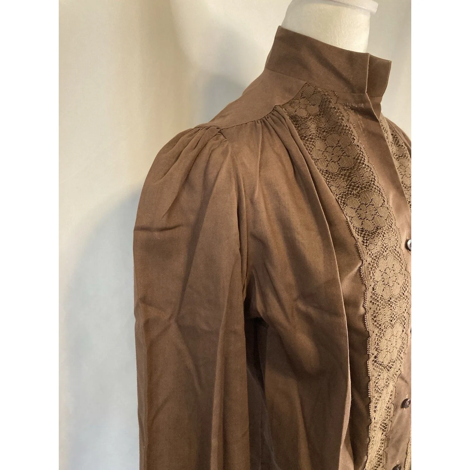 Vintage Cottage Prairie Button Top Shirt S Brown Lace Blouse Peasant Fairy USA - Image 3