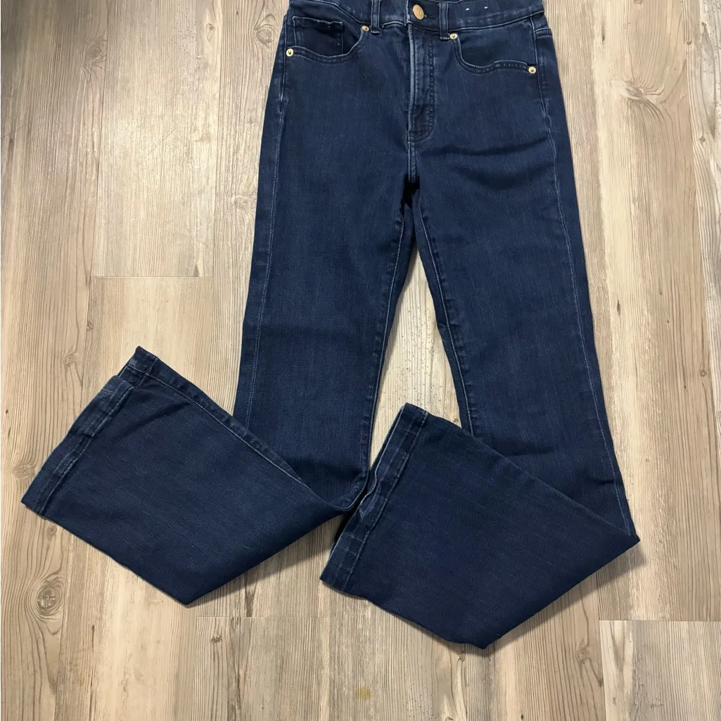 Express Slim Flare High Rise Jeans Size 4 - Image 8