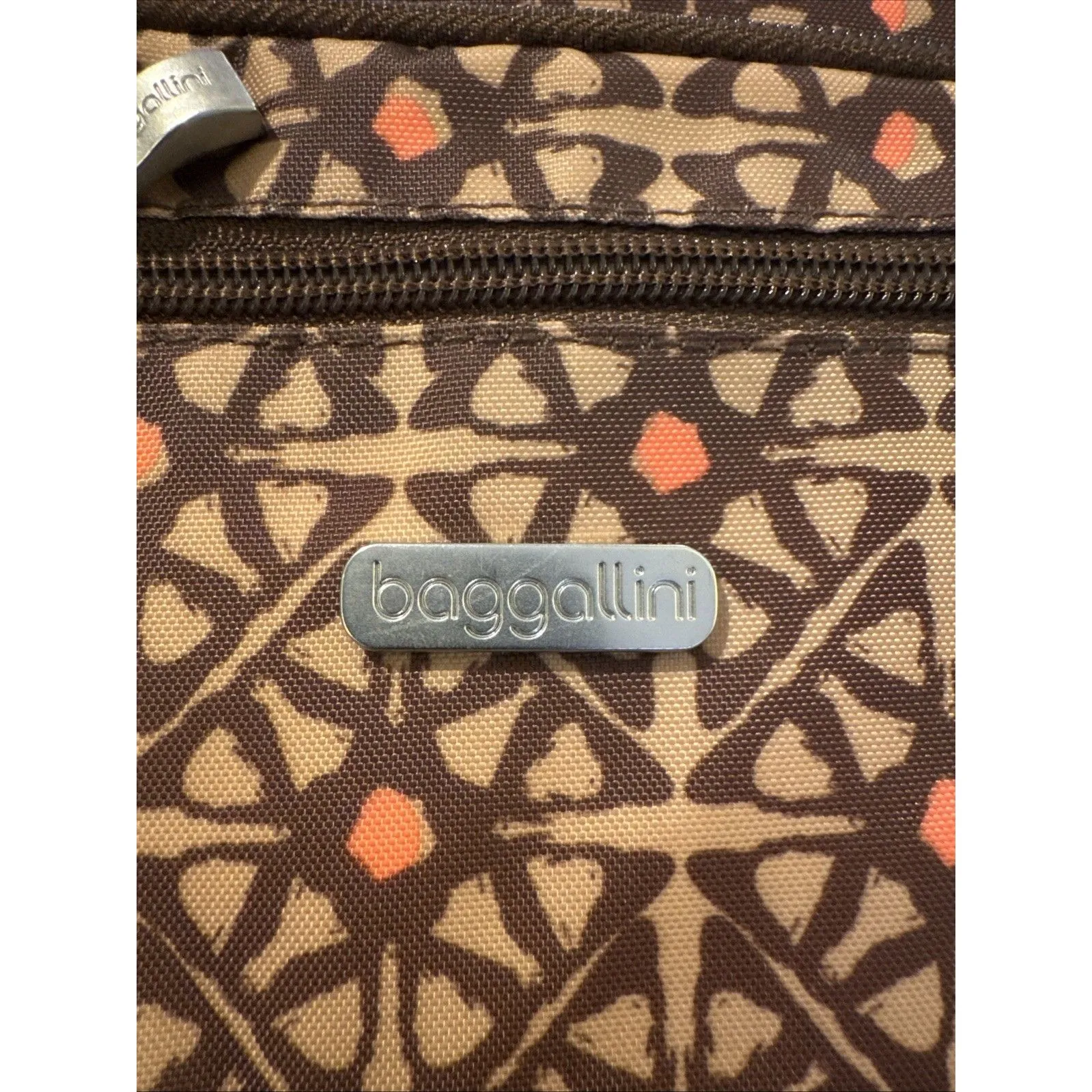 Baggallini Brown Crossbody Bag Purse Multiple Pockets Adjustable Zip Strap - Image 3