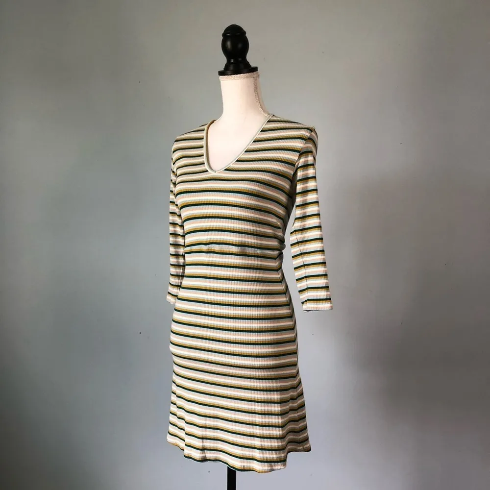 ALYA | Striped Ribbed Dress V-Neck Dress Sz M - Image 4