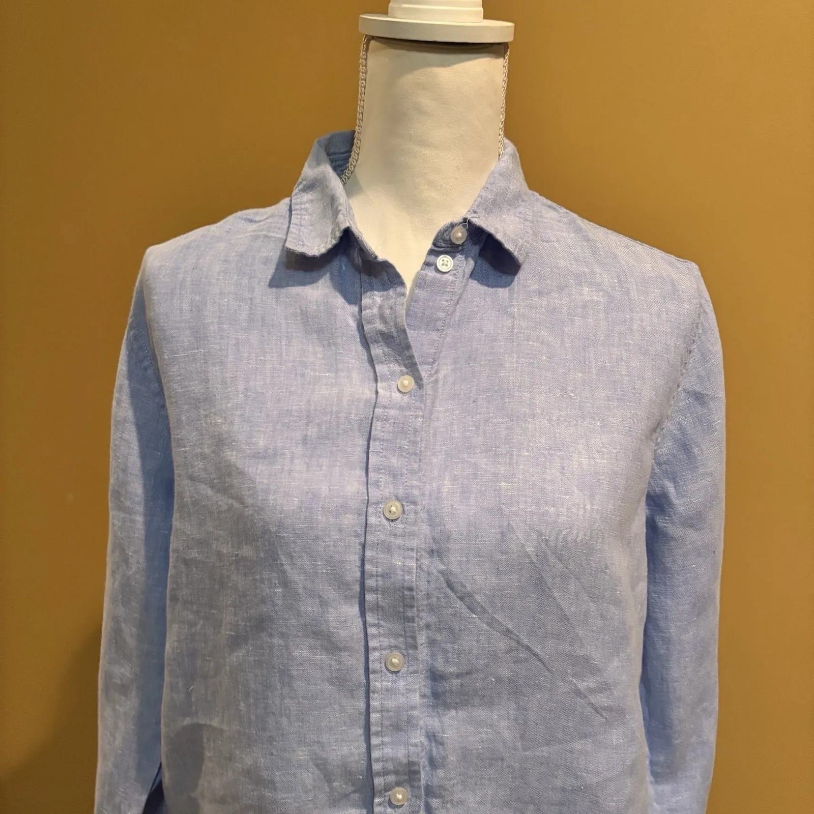 Everlane Light Blue Linen Button Front Shirt Long Sleeve Women's Size 6 - Image 4