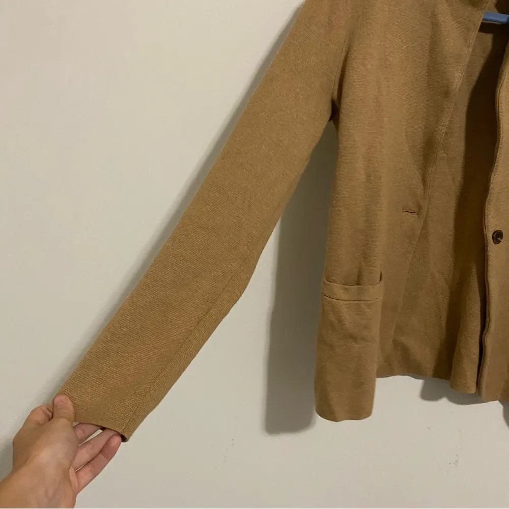 J.Crew  Tan Single Button Sweater Blazer size Small - Image 2