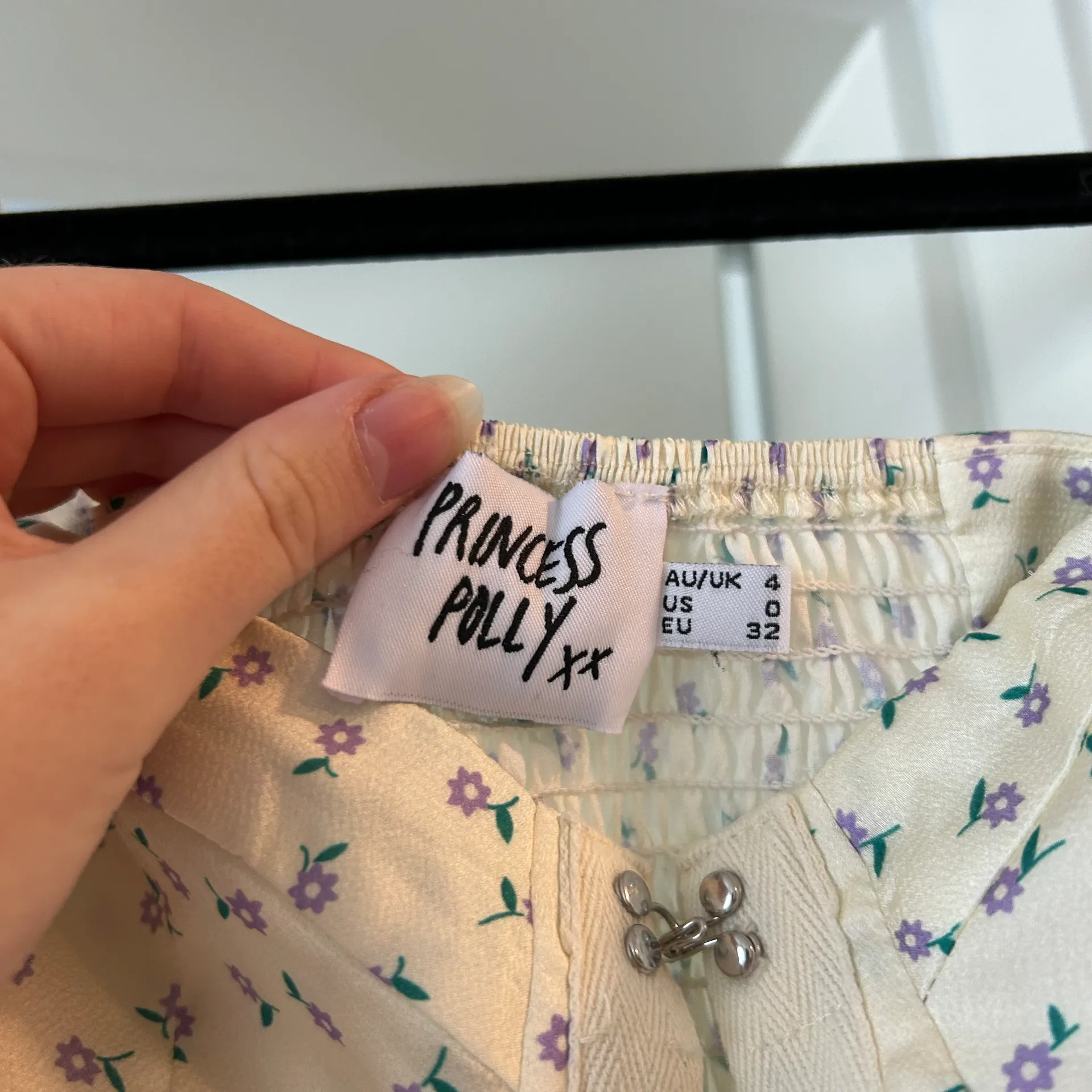 yellow satin corset top - Image 4