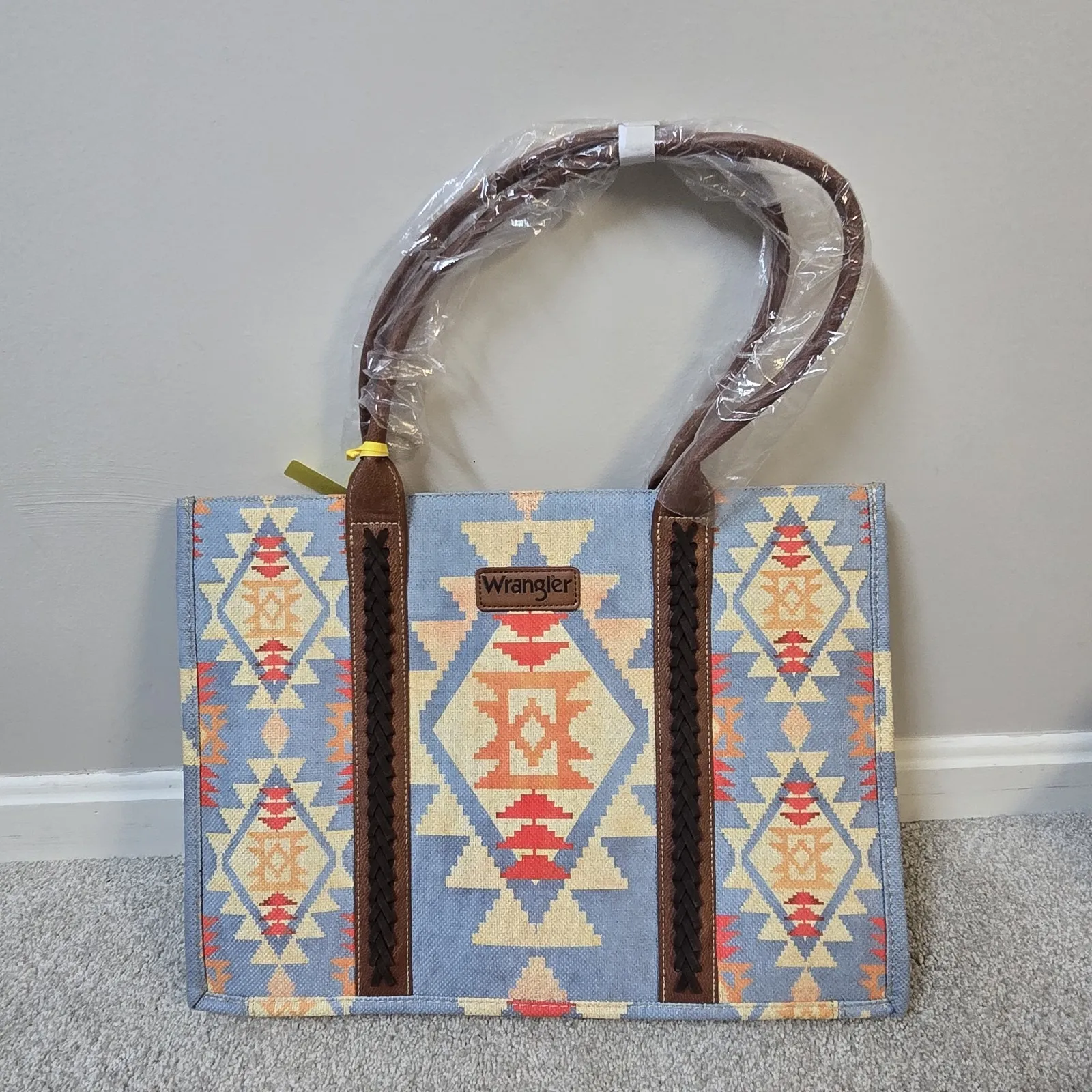 Wrangler Southwestern Aztec Dual Sided Print Canvas 17" Wide Tote Rodeo Cowgirl - Image 4
