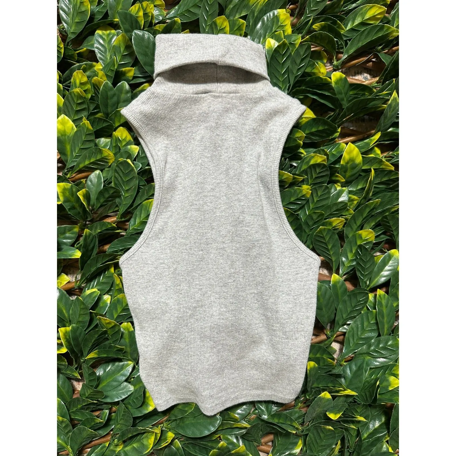 ZARA  Gray Turtleneck Sleeveless Top Size Small - Image 4