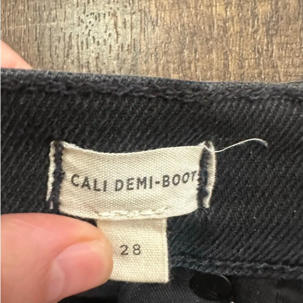 Madewell Cali Demi-Boot Jeans in Edmunds Wash: Raw-Hem Edition Size 28 - Image 8