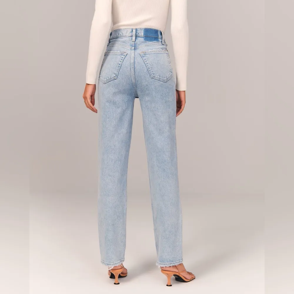 Abercrombie & Fitch The 90’s Straight ULTRA High Rise - Image 16
