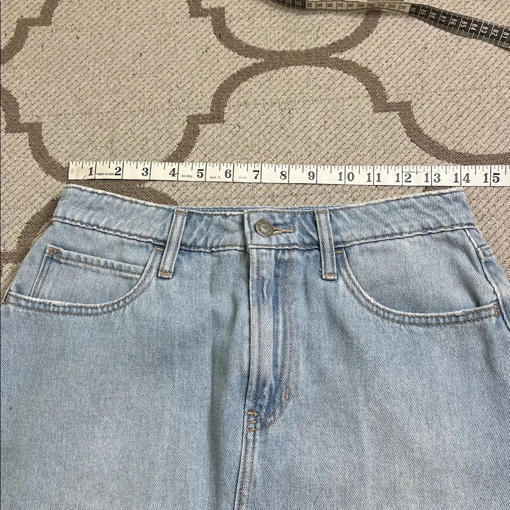 Hollister Ultra High Rise front slit Maxi denim skirt, size 6 - Image 4