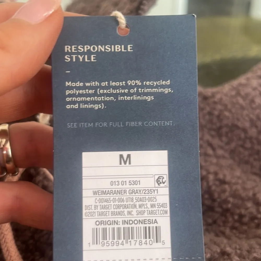 UNIVERSAL thread pull over sweatshirt jacket shirt Sherpa size medium NWT - Image 4