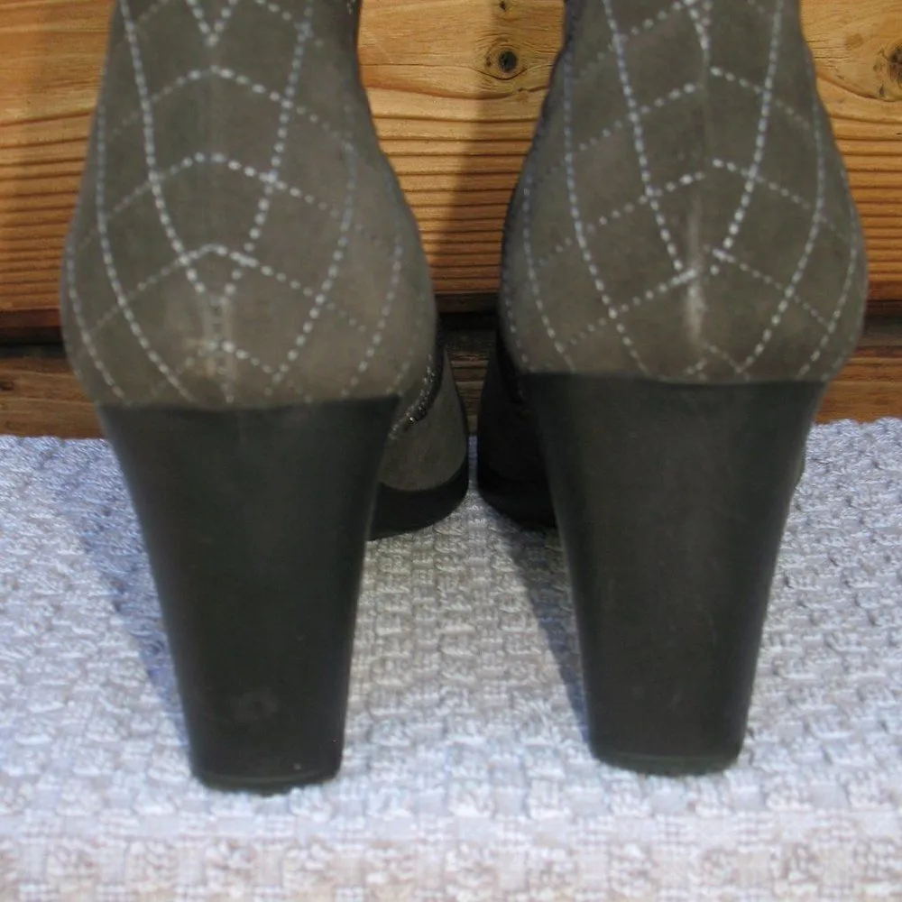 Aquatalia Mid Calf Heeled Boots - Image 5