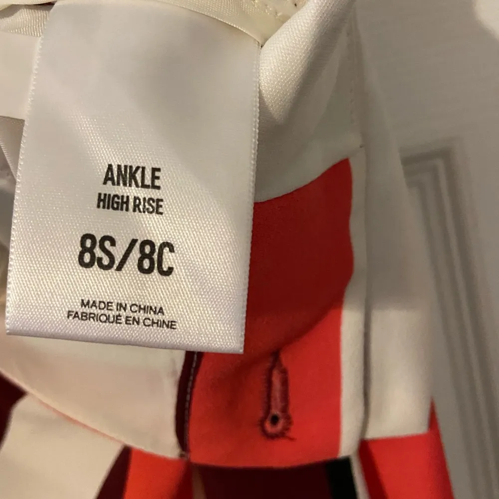 Express pants size 8 preowned excellent condition - Image 6