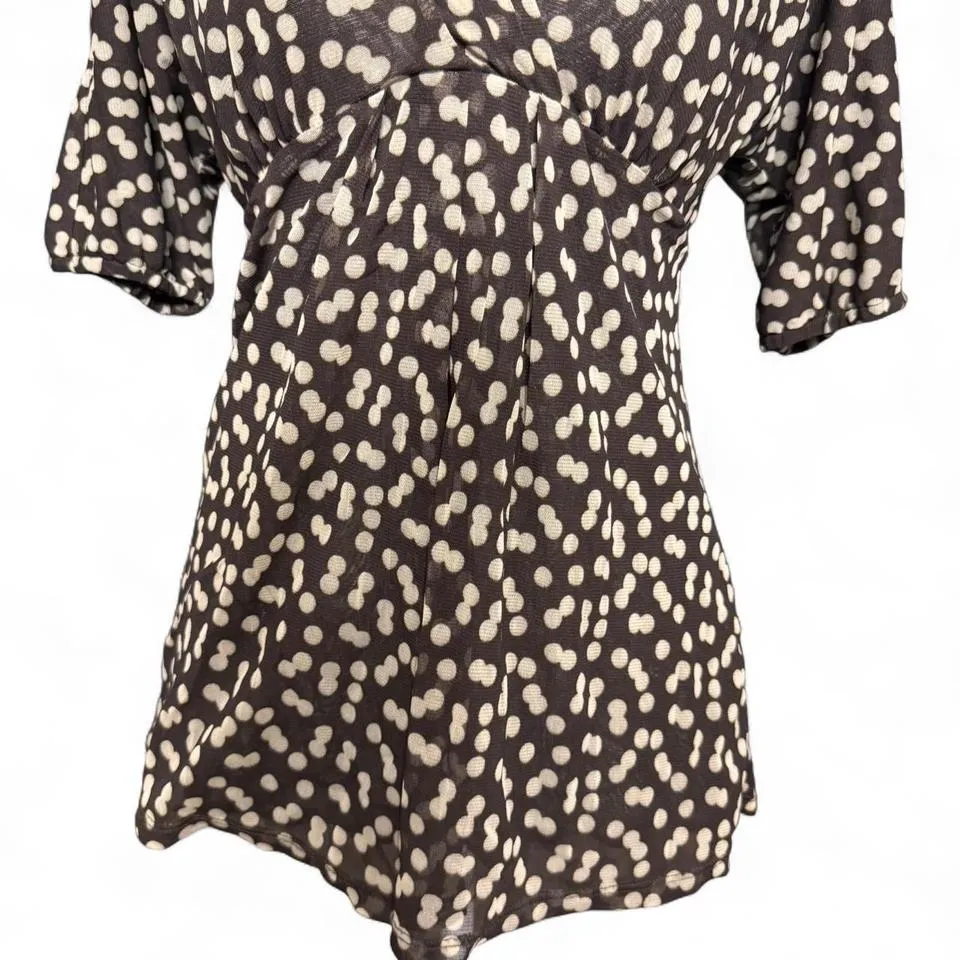 New York & Company Brown Polka Dot V - Image 4