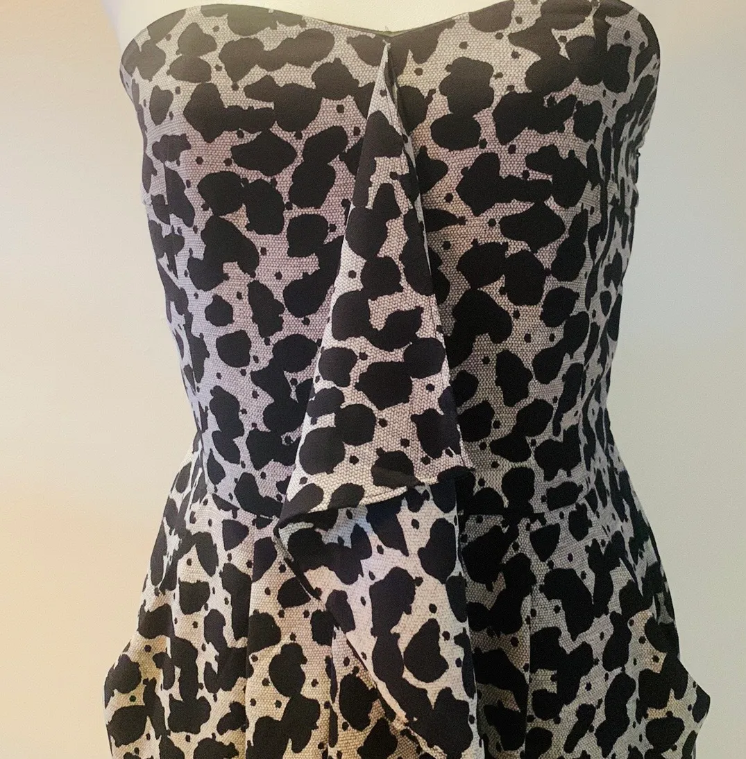 EXPRESS Strapless Animal Print Romper - Image 6