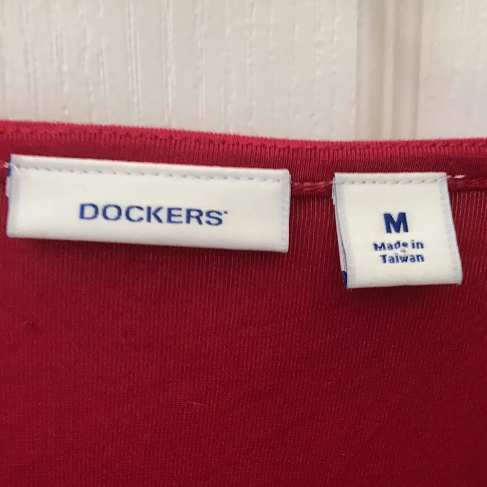 Dockers FINAL MARKDOWN NWT ladies  top medium - Image 2