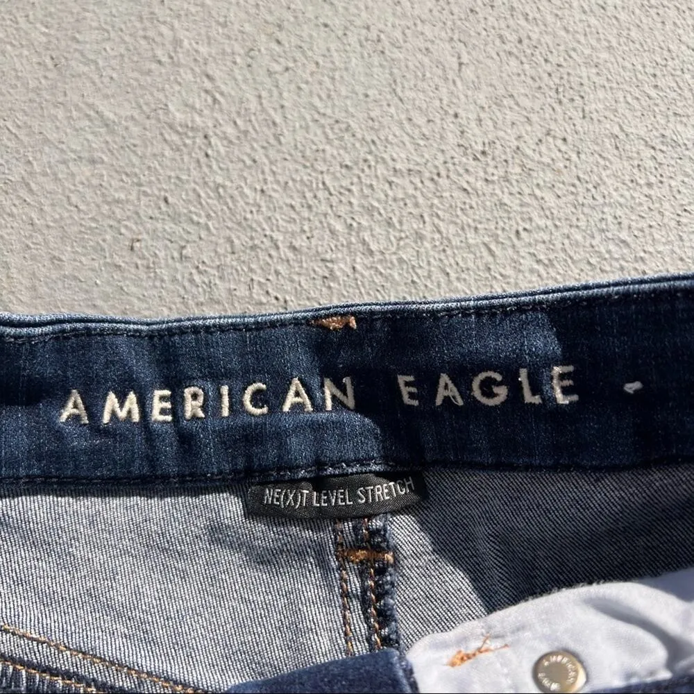 AEO American Eagle next level stretch curvy high-rise Shortie jean shorts Size 2 - Image 2