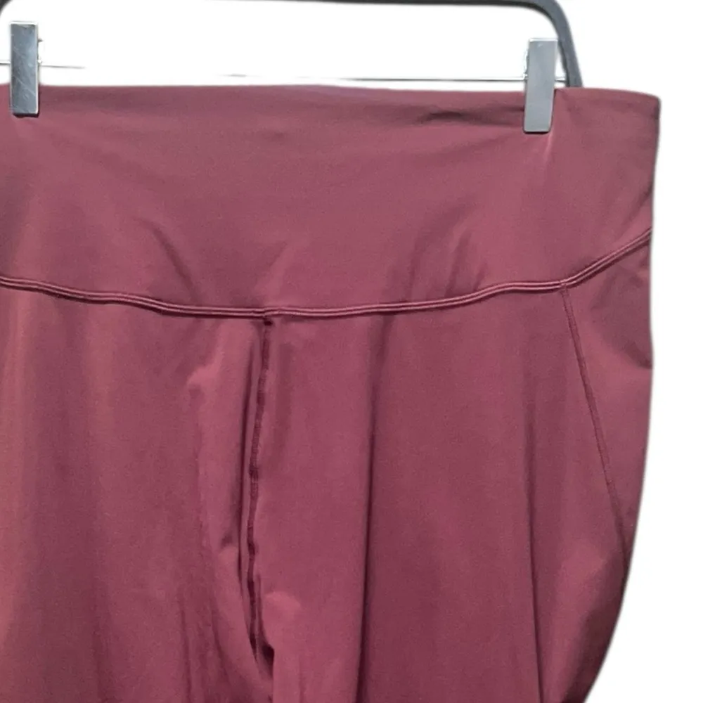 Lululemon  Base Pace High-Rise Leggings 25" in Red Merlot Size 18 - Image 12