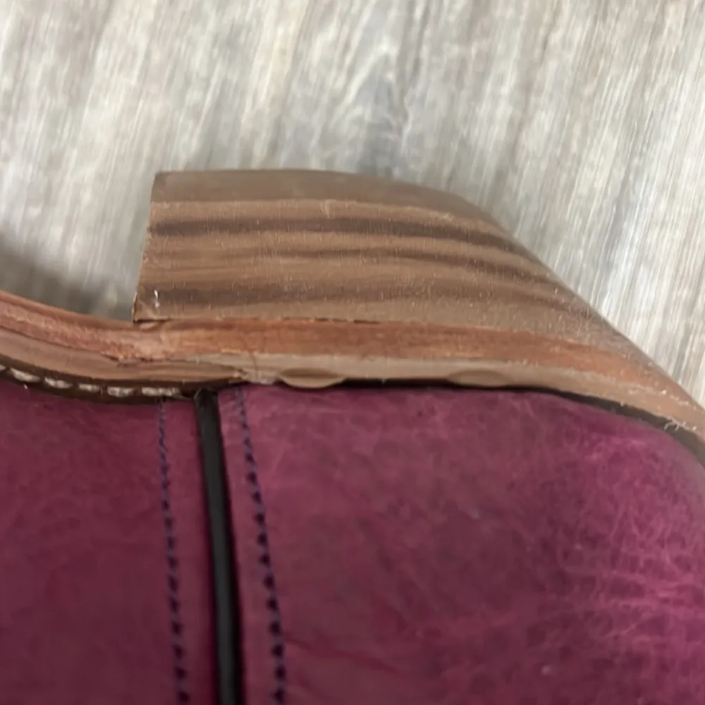 Purple leather cowboy boots Size 7 - Image 10