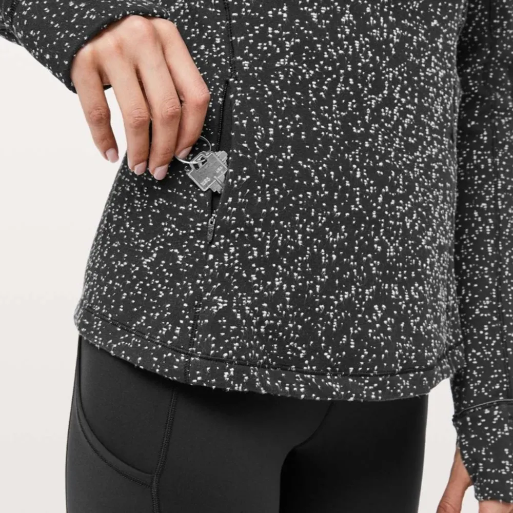 Lululemon  Run Briskly 1/2 Zip - Image 5