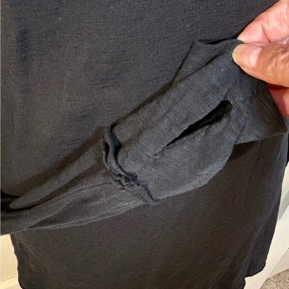 WE THE FREE Black Oversized Long Sleeve Round Neck Thumb Holes 100% Cotton Sz XS - Image 3