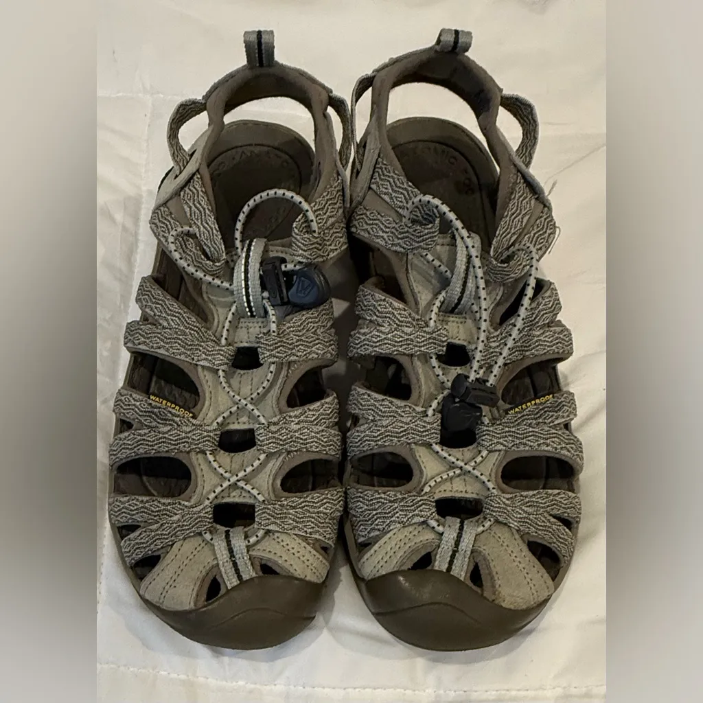 Keen Women's Whisper Sandals Waterproof Hiking Trail Outdoor  Size 10 - Image 3