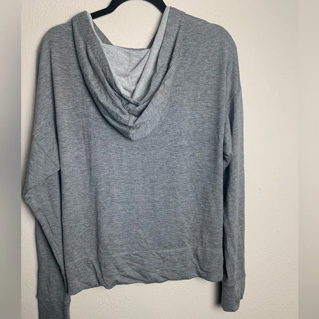 Cloth &‎ Stone Women Size Large Gray lightweight pullover hoodie - Image 5