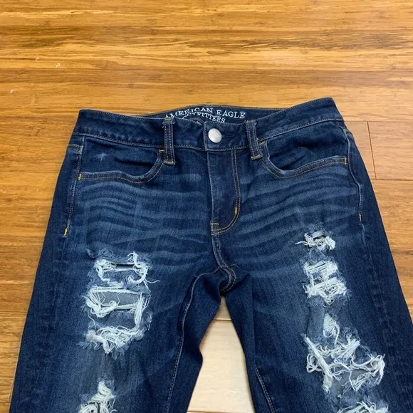 American Eagle Ripped Super Stretch Dark Wash Denim Jeans Womens Size‎ 6 Skinny - Image 2