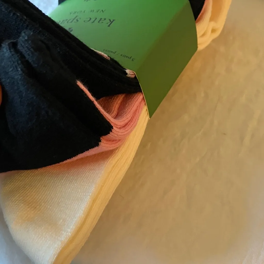 Kate Spade: NWT Black/Pink/Cream Socks- 3 pairs- thin crew socks - Image 8