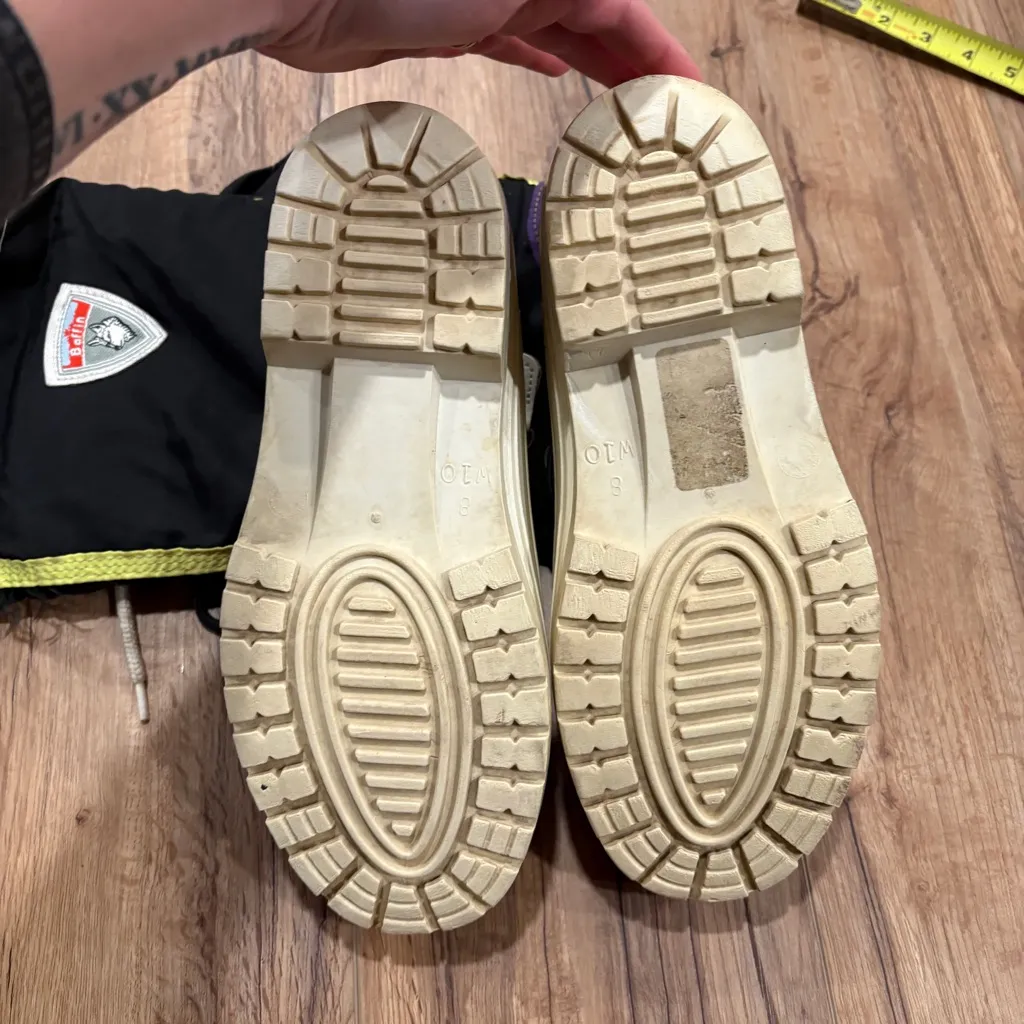 FAIR Condition Baffin Technology Insulated Winter Boot w/Liners. MENS 8 WOMEN 10 Black - Image 6