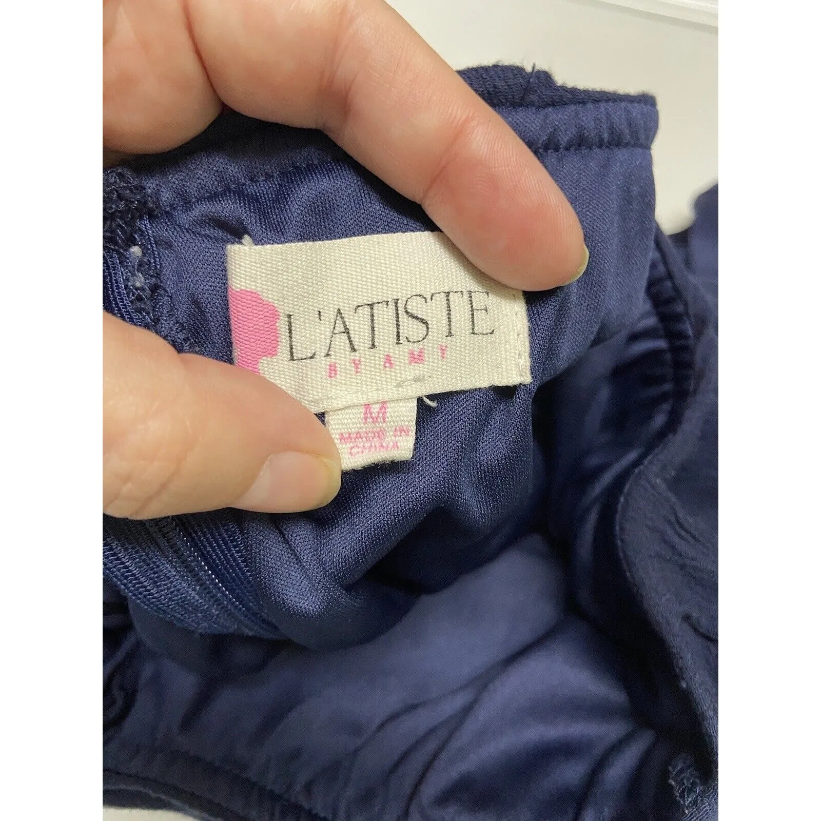 5/$65     ‎  L'Atiste Womens Shorts Sz M Navy Blue Crinkle Lace Wide Leg Short - Image 3